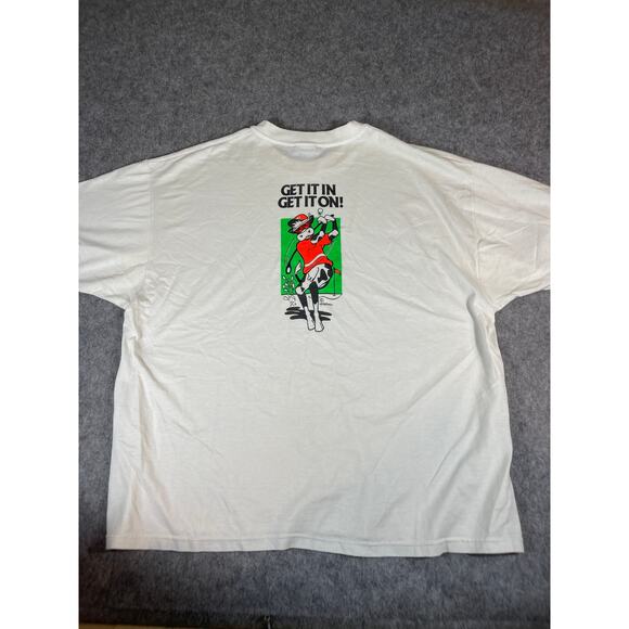 VINTAGE Hanes Shirt Mens 2XL White Beco Knows Get It In On Cow Golf Graphic Tee - Picture 1 of 7